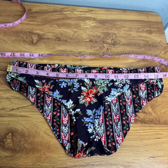 BECCA by Rebecca Virtue Bikini Bottoms Size‎ L Floral Cottage Reversible Hipster - Picture 5 of 9